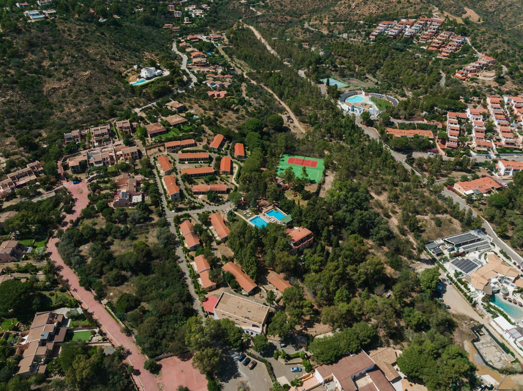 Hotel Amareclub Rocca Dorada Santa Margherita di Pula Exterior foto